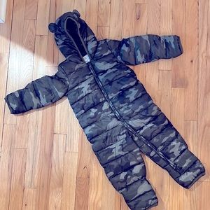 NWOT Baby GAP Camo Puffer Onesie